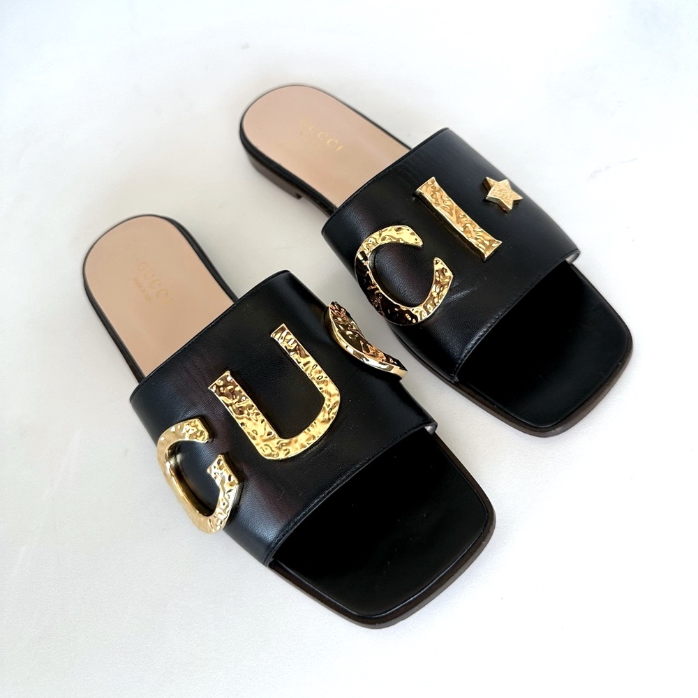 Authentic Gucci Black Sandals with Gold Metal Logo - Picture 2 of 7